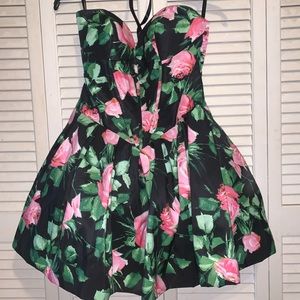 Sherri hill short dress